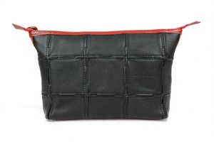 Cosmetics Case / Toiletry Bag | Leather & Fire-hose from Elvis & Kresse