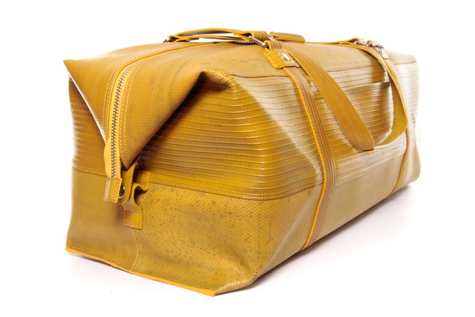 Weekend Bag | Fire-hose from Elvis & Kresse