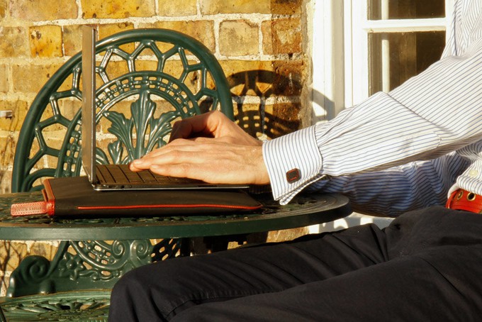 Folio & Laptop Case | Printing Blanket & Fire-hose from Elvis & Kresse