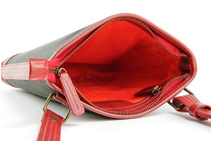 Reporter Bag | Printing Blanket & Fire-hose from Elvis & Kresse