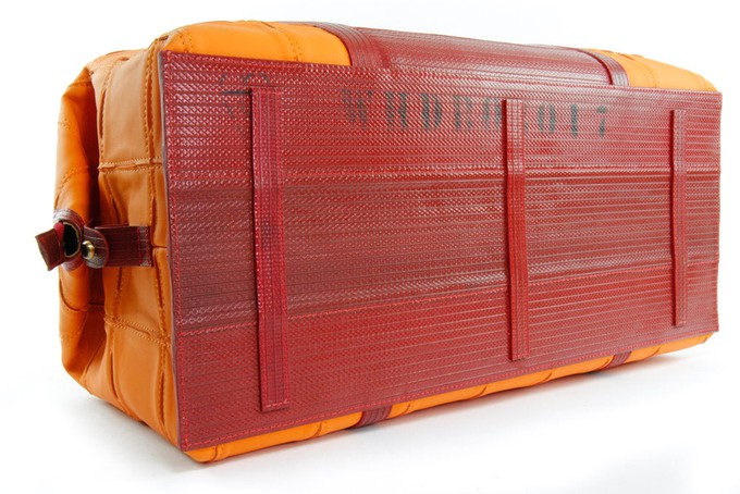 Weekend Bag | Leather & Fire-hose from Elvis & Kresse