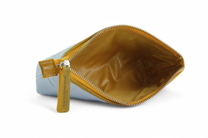 Toiletry Pouch | Leather & Fire-hose from Elvis & Kresse