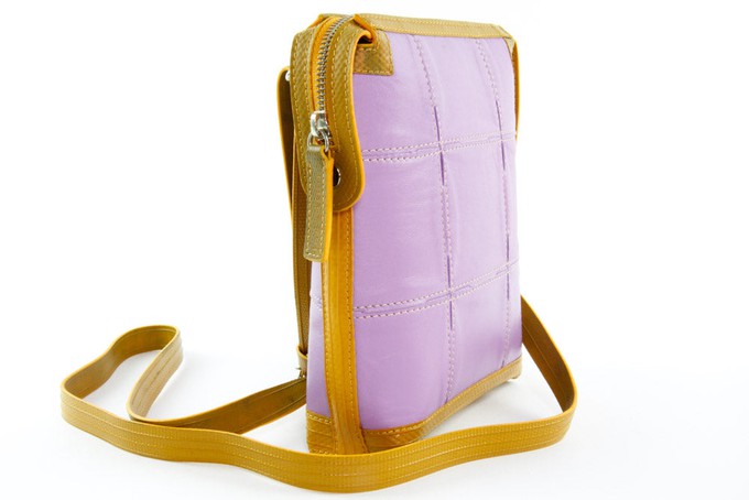 Saddle Bag | Leather & Fire-hose from Elvis & Kresse