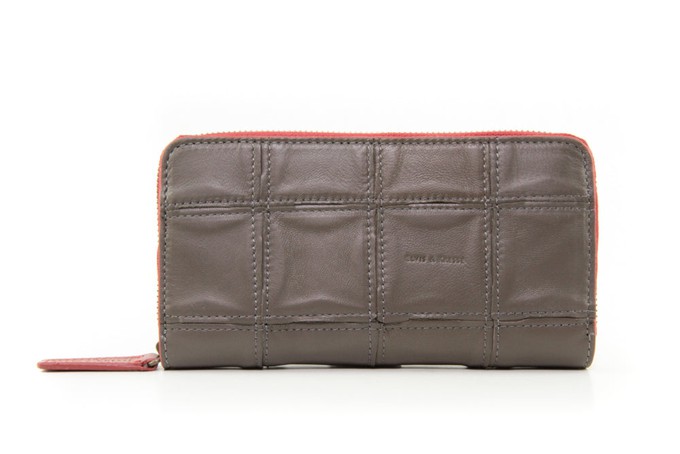 Purse | Leather & Fire-hose from Elvis & Kresse
