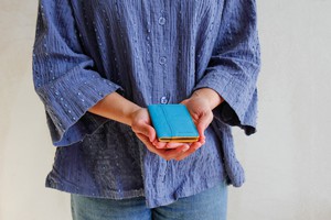 Card Holder | Leather & Fire-hose from Elvis & Kresse