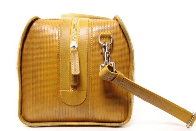 Overnight Bag | Fire-hose from Elvis & Kresse