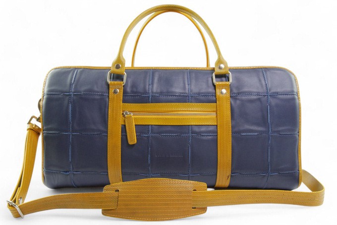Overnight Bag | Leather & Fire-hose from Elvis & Kresse