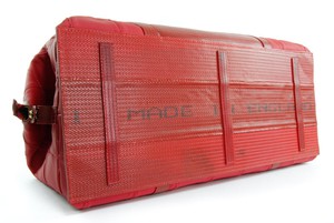 Weekend Bag | Leather & Fire-hose from Elvis & Kresse