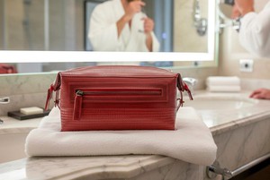 Large Washbag | Fire-hose from Elvis & Kresse