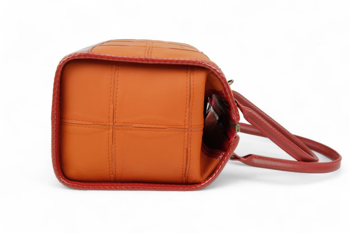 Small Post Bag | Leather & Fire-hose from Elvis & Kresse