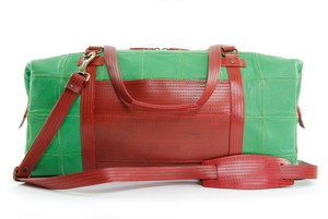 Weekend Bag | Leather & Fire-hose from Elvis & Kresse