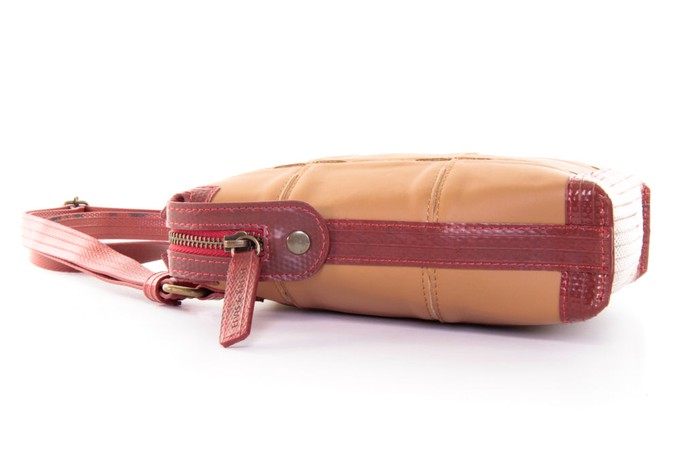 Saddle Bag | Leather & Fire-hose from Elvis & Kresse