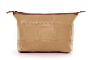 Cosmetics Case / Toiletry Bag | Leather & Fire-hose from Elvis & Kresse