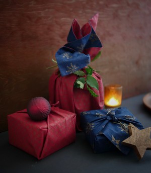 Furoshiki Gift Wrap Ruby & Midnight Snowflakes Fabric Gift Wrap - Double Sided (Reversible) from FabRap