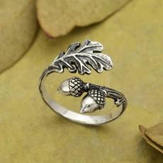 Zilveren ring blad en eikels via Fairy Positron