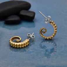 Zilveren oorbellen met bronzen octopusarm via Fairy Positron