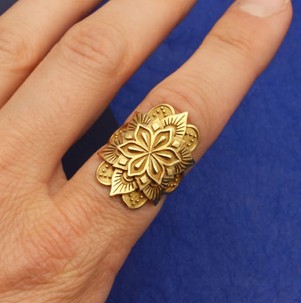 Bronzen ring mandala from Fairy Positron