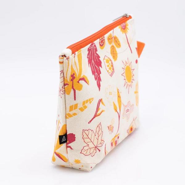 Etui "retro botany" from Fairy Positron