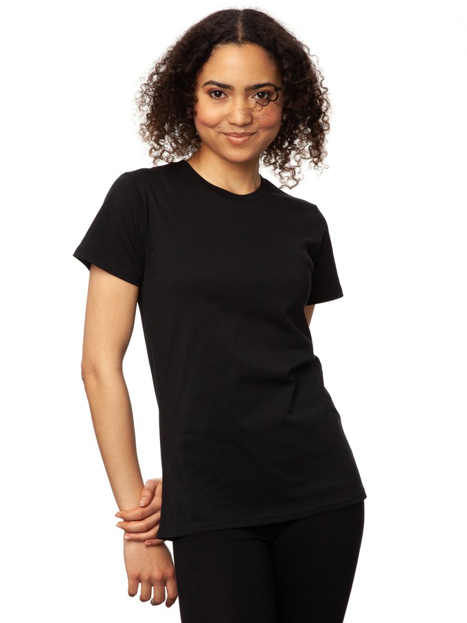 Black t-shirt from FellHerz T-Shirts - bio, fair & vegan