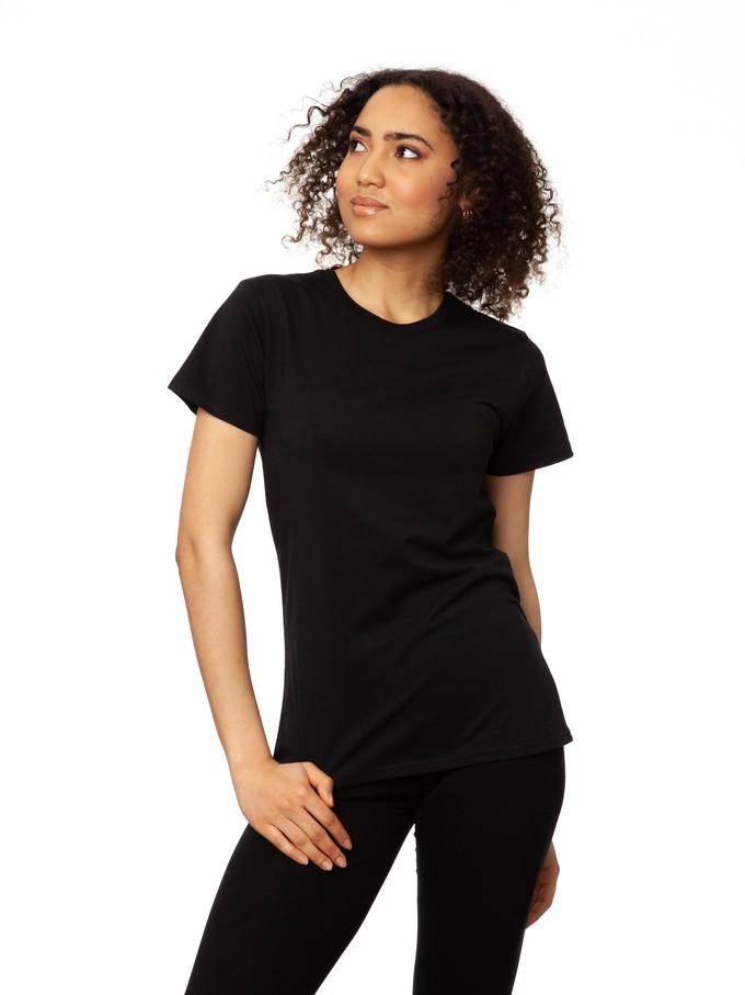 Black t-shirt from FellHerz T-Shirts - bio, fair & vegan