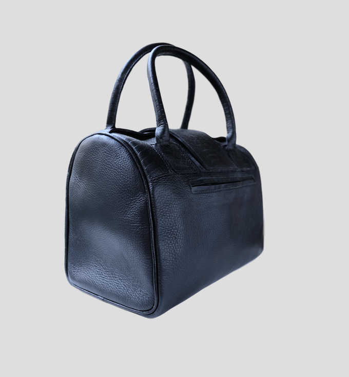 Mateo Black Handbag from FerWay Designs