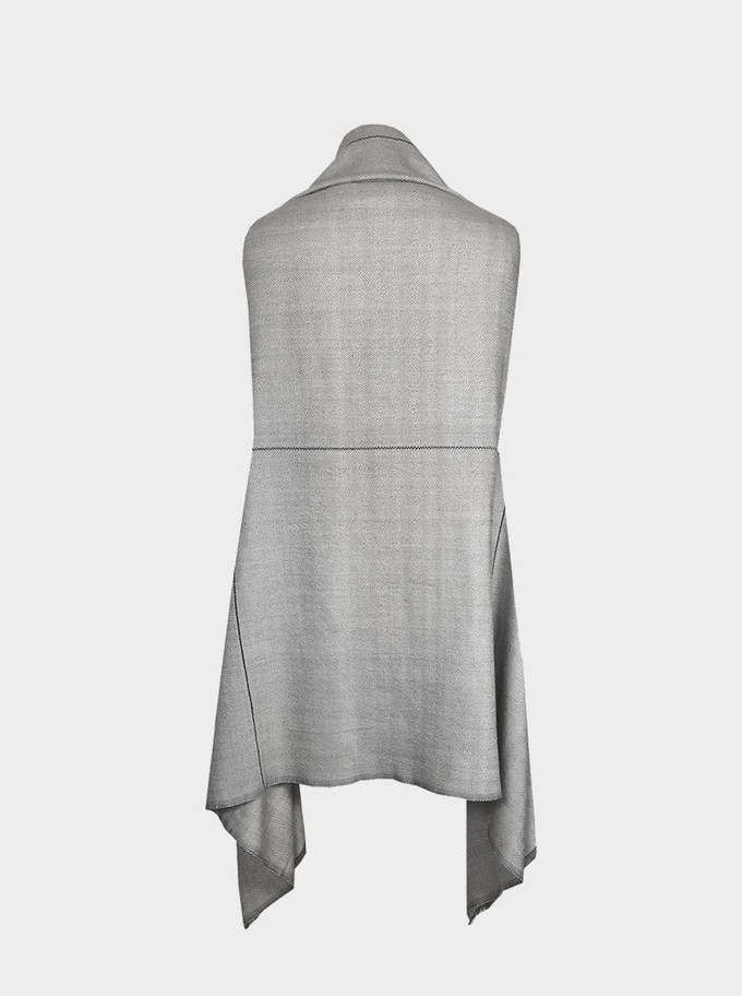 cape infinity lite silver reLove never used from Fifth Origins