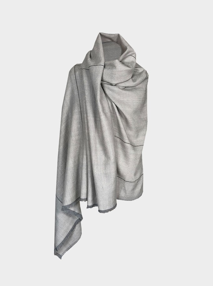 cape infinity lite silver reLove never used from Fifth Origins