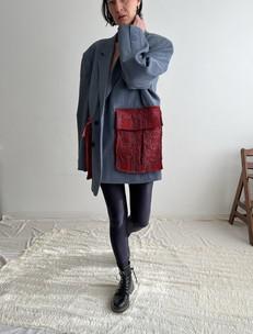 The “BLUE GREY - RED” Beautified/Edited Blazer - One Size van Fitolojio Workshop