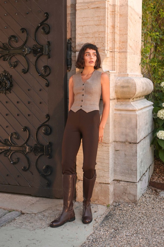 Leo Sleeveless Vest from GAÂLA