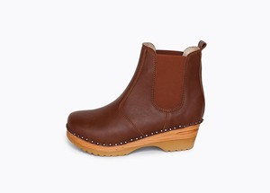 Rockwell vegan clog boots | Brown from Good Guys Go Vegan