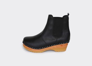 ROCKWELL vegan clog boots | Black from Good Guys Go Vegan