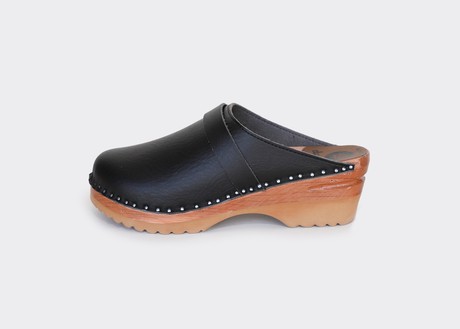 DA VINCI vegan clogs | BLACK from Good Guys Go Vegan