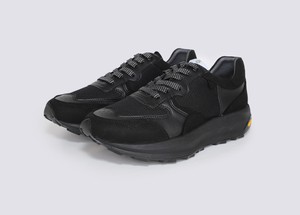 BABER-GV vegan running shoes | ALL-BLACK from Good Guys Go Vegan