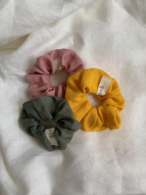 Scrunchies | Three-pack from gust.