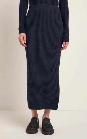 Skirt Ribbed Knit from Het Faire Oosten