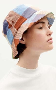 Hat Yelle Colourful via Het Faire Oosten