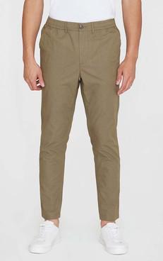 Pants Tim Poplin Tapered via Het Faire Oosten