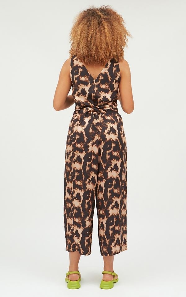 Jumpsuit Esla Tie Dye Print from Het Faire Oosten