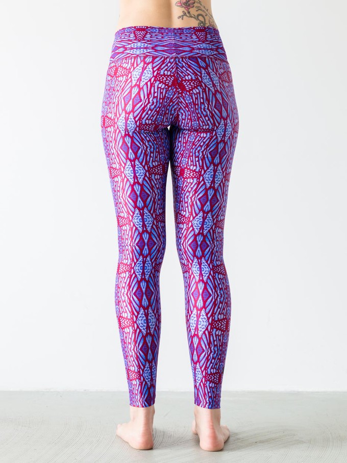 Yoga Broek Woodstories Rood from Hoessee