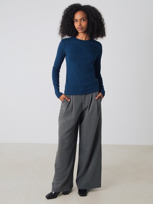 Geribde longsleeve from Honest Basics