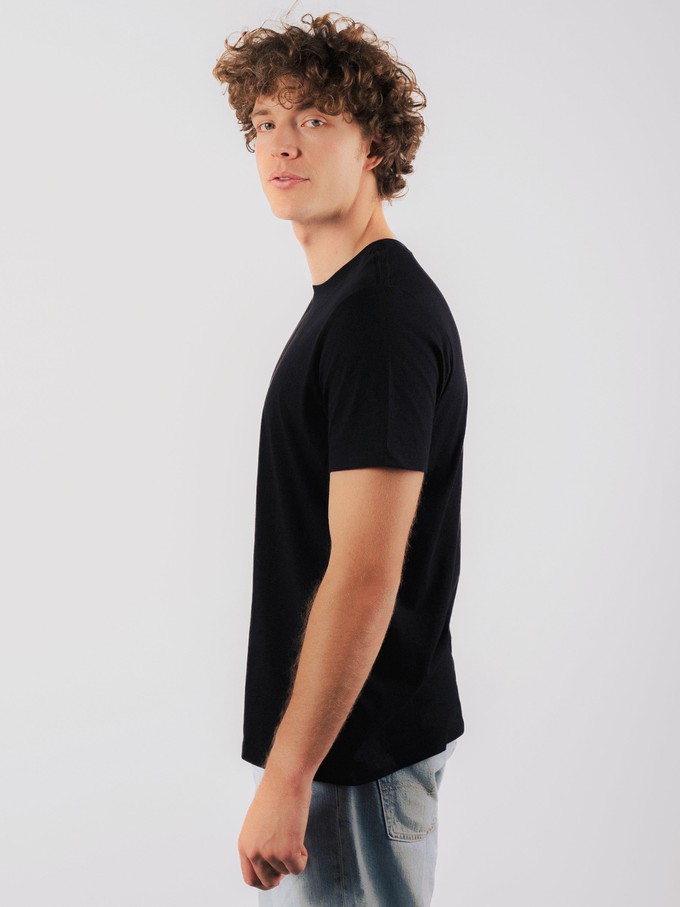 T-shirt mannen from Honest Basics