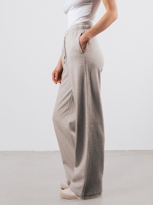 Lichte wijde Jogger Dames from Honest Basics