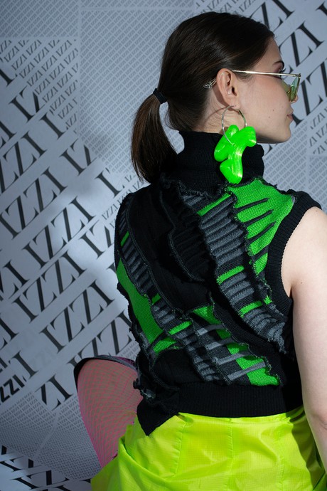 Groen zwarte top from IZZI Label