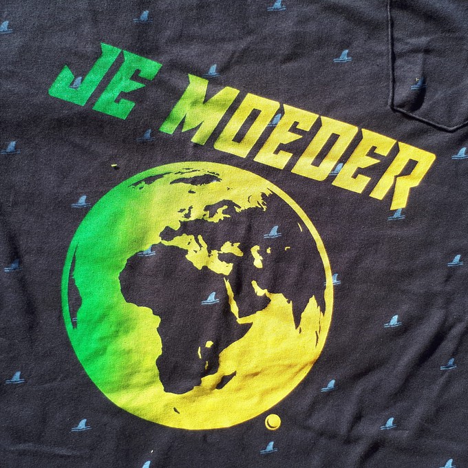 Shirt Haaienvin (unisex) from Je Moeder