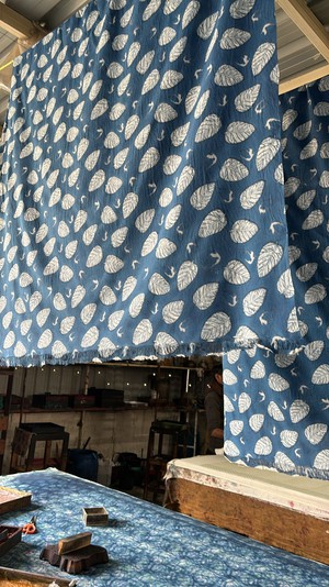NEW! Amber Cotton Muslin SCARF Indigo from JULAHAS