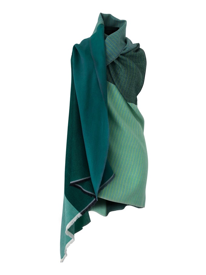 PETITE Light Wool Cape Fusion Green from JULAHAS