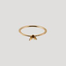 Lily ring gold plated SALE van Julia Otilia
