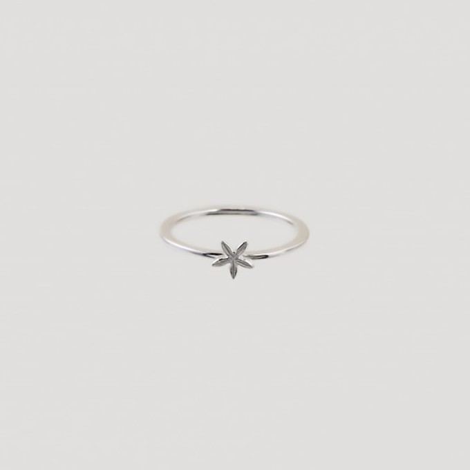 Star Blossom ring silver SALE from Julia Otilia