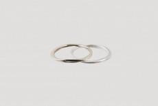 Infinity twin rings | silver, matte & shiny finish van Julia Otilia