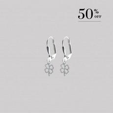 Clover earring silver 50% SALE van Julia Otilia